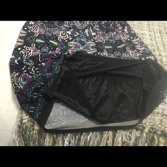 Laundry by Shelli Segal Mini Dress, size small - Picture 6 of 6